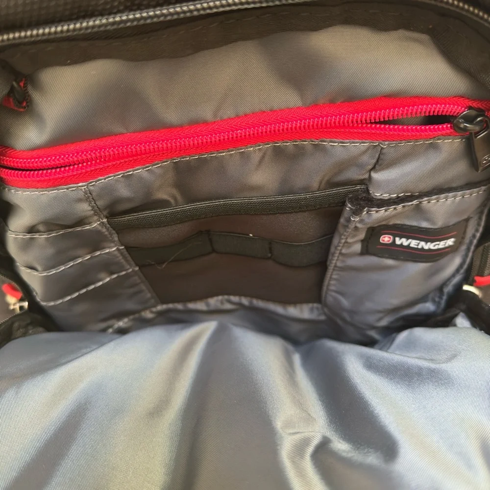 SwissGear‎ Black Backpack Durable and Practical